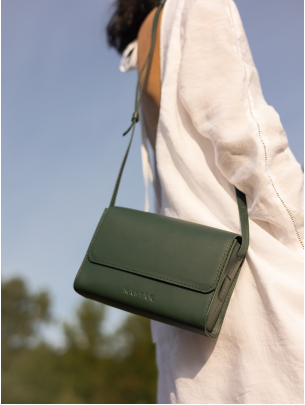 Жіноча шкіряна сумка "Черемош" у лімітованому зеленому 