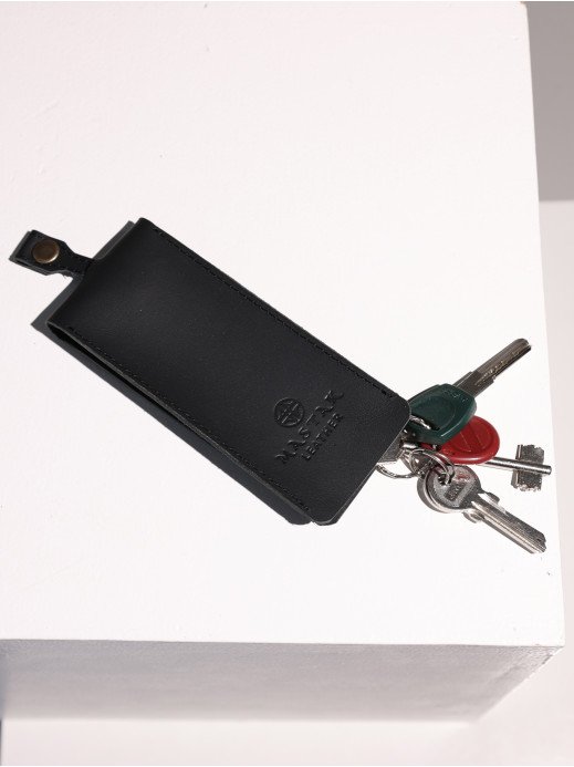 Шкіряна ключниця у класичному чорному Шкіряна ключниця у класичному чорному