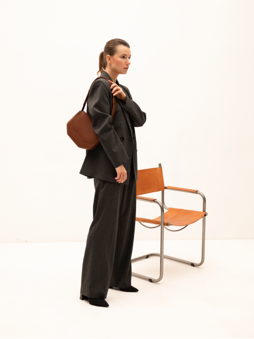 "Кіото" коньячна жіноча шкіряна сумка "Кіото" коньячна жіноча шкіряна сумка