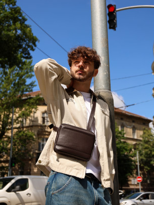 Чоловіча бананка "Темп" шкіряна коричнева