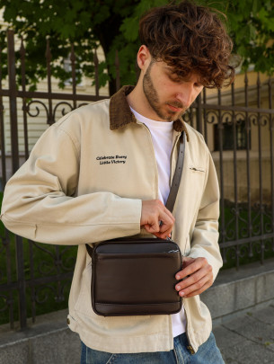 Чоловіча бананка "Темп" шкіряна коричнева