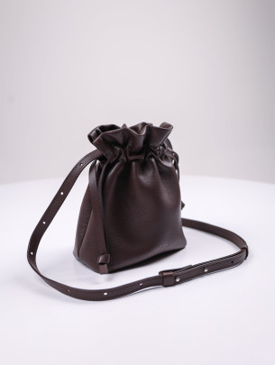Жіноча сумка-мішечок "Цвіт" коричнева шкіряна