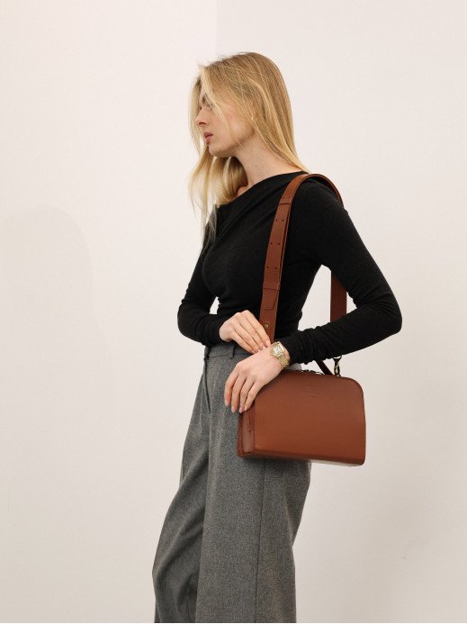 "Прага" жіноча коньячна шкіряна сумка