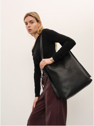 Жіночий шкіряний шопер "Монтенегро" у лімітованому чорному 