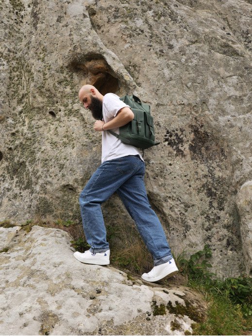 Чоловічий шкіряний рюкзак "Кембридж" у вінтажному зеленому 