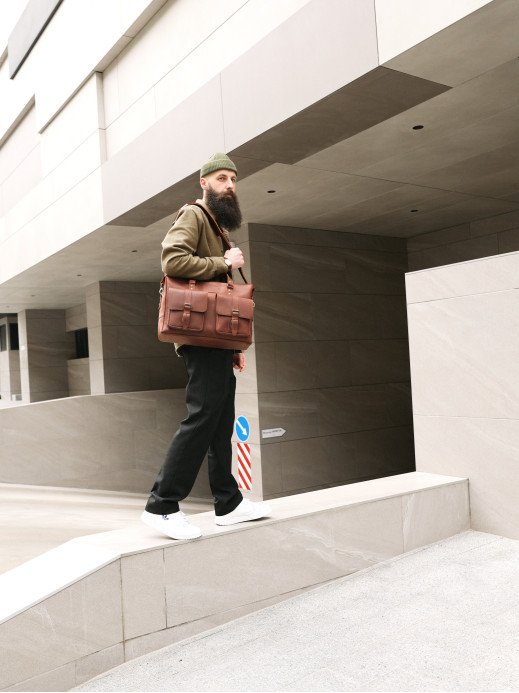 Чоловіча шкіряна сумка "Берлін" у вінтажному коньячному Чоловіча шкіряна сумка "Берлін" у вінтажному коньячному