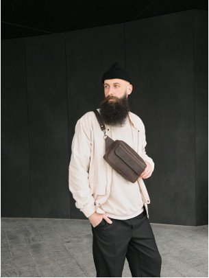 Чоловіча шкіряна бананка "Київ" у вінтажному коричневому 