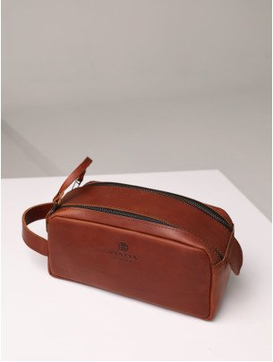 Шкіряна косметичка у вінтажному коньячному 