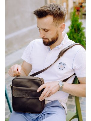 Чоловіча шкіряна сумка під документи у вінтажному коричневому