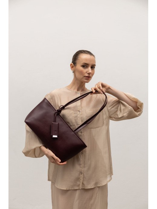 Жіноча сумка "Фрагмент" шкіряна бордова Жіноча сумка "Фрагмент" шкіряна бордова