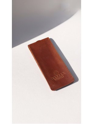 Шкіряна ключниця у вінтажному коньячному