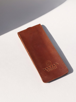 Шкіряна ключниця у вінтажному коньячному