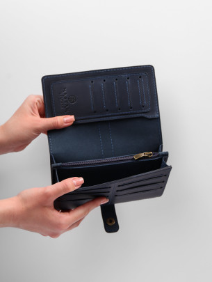 Шкіряний гаманець "Мега-клатч" у синьому вінтажному Шкіряний гаманець "Мега-клатч" у синьому вінтажному