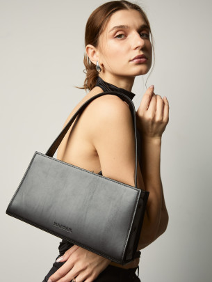 Жіноча шкіряна сумка "Турин" у лімітованому чорному