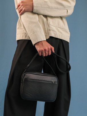 Чоловіча сумка "Ритм" формат S чорна шкіряна
