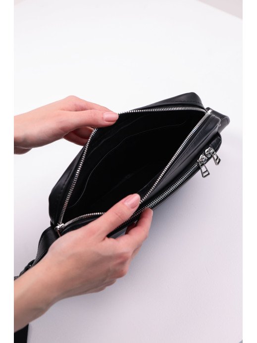 Чоловіча сумка "Ритм" формат S чорна шкіряна Чоловіча сумка "Ритм" формат S чорна шкіряна