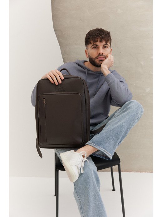 Чоловічий шкіряний рюкзак "Осло" у лімітованому коричневому Чоловічий шкіряний рюкзак "Осло" у лімітованому коричневому