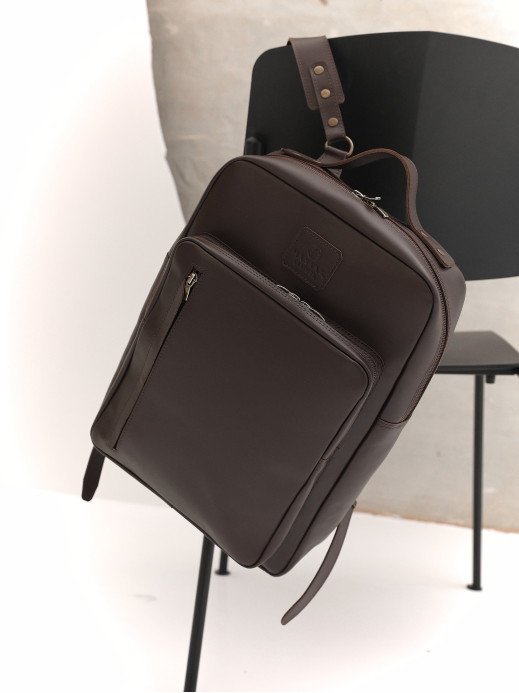 Чоловічий шкіряний рюкзак "Осло" у лімітованому коричневому Чоловічий шкіряний рюкзак "Осло" у лімітованому коричневому