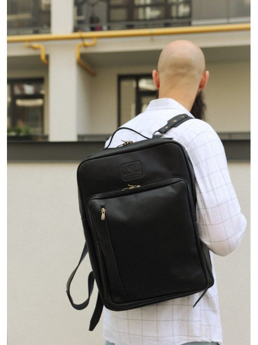 Чоловічий шкіряний рюкзак "Осло" у лімітованому чорному Чоловічий шкіряний рюкзак "Осло" у лімітованому чорному