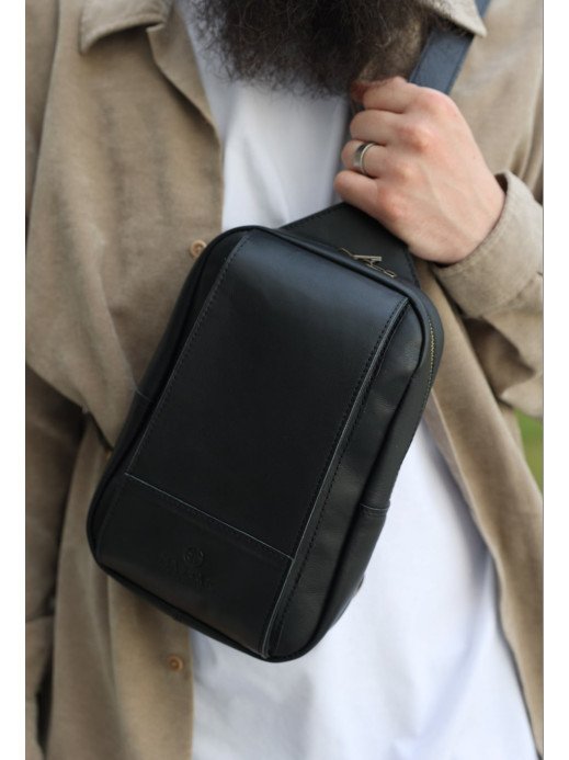 Чоловіча шкіряна сумка "Люксембург" у лімітованому чорному